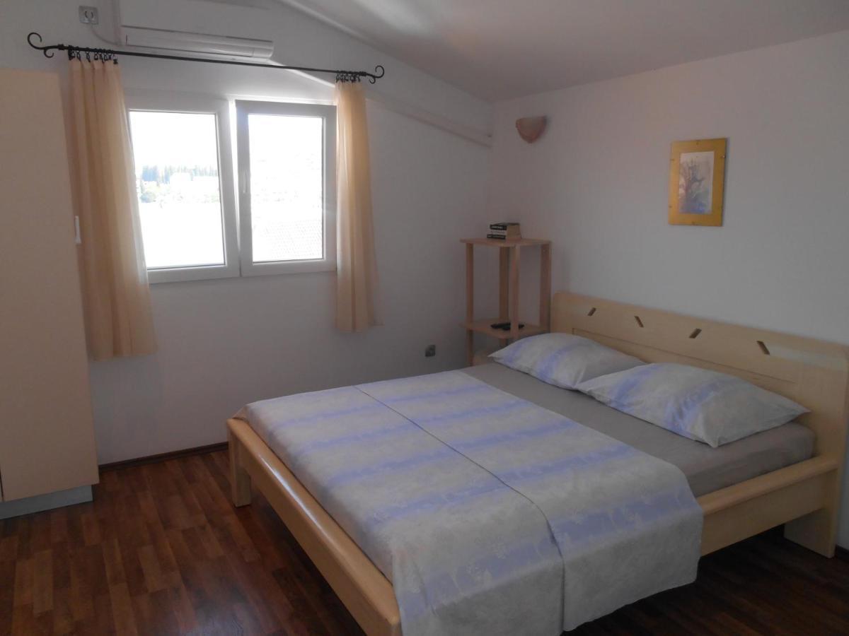 Apartments Bresan Trogir Zimmer foto